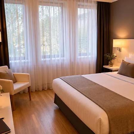 Hotel Guestified Grand Airport Duesseldorf 4*