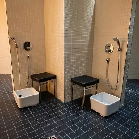 Guestified Grand Airport Duesseldorf Hotel 4*